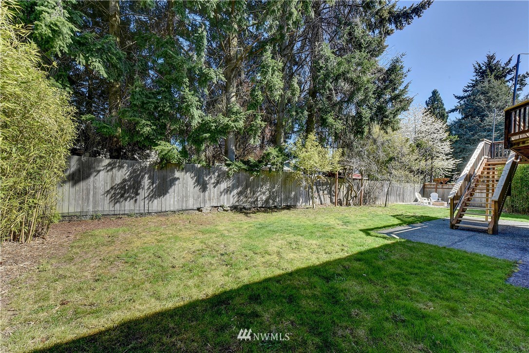 10420 Northeast 200th Street Bothell, WA 98011 - Photo 27 of 34 Gallery Image 27