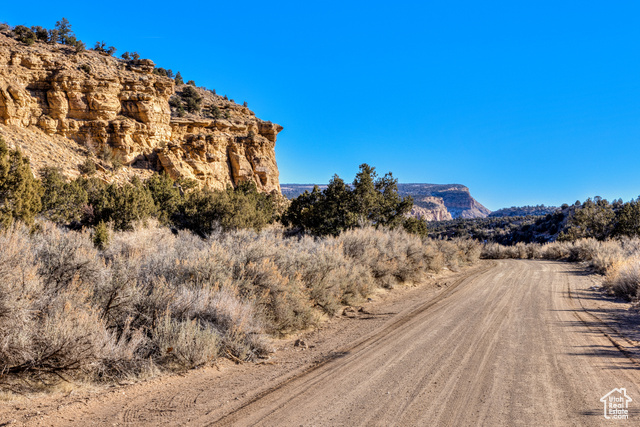 3366 North Thompson Cyn Road Green River, UT 84525 - Photo 31 of 35 Mountain view