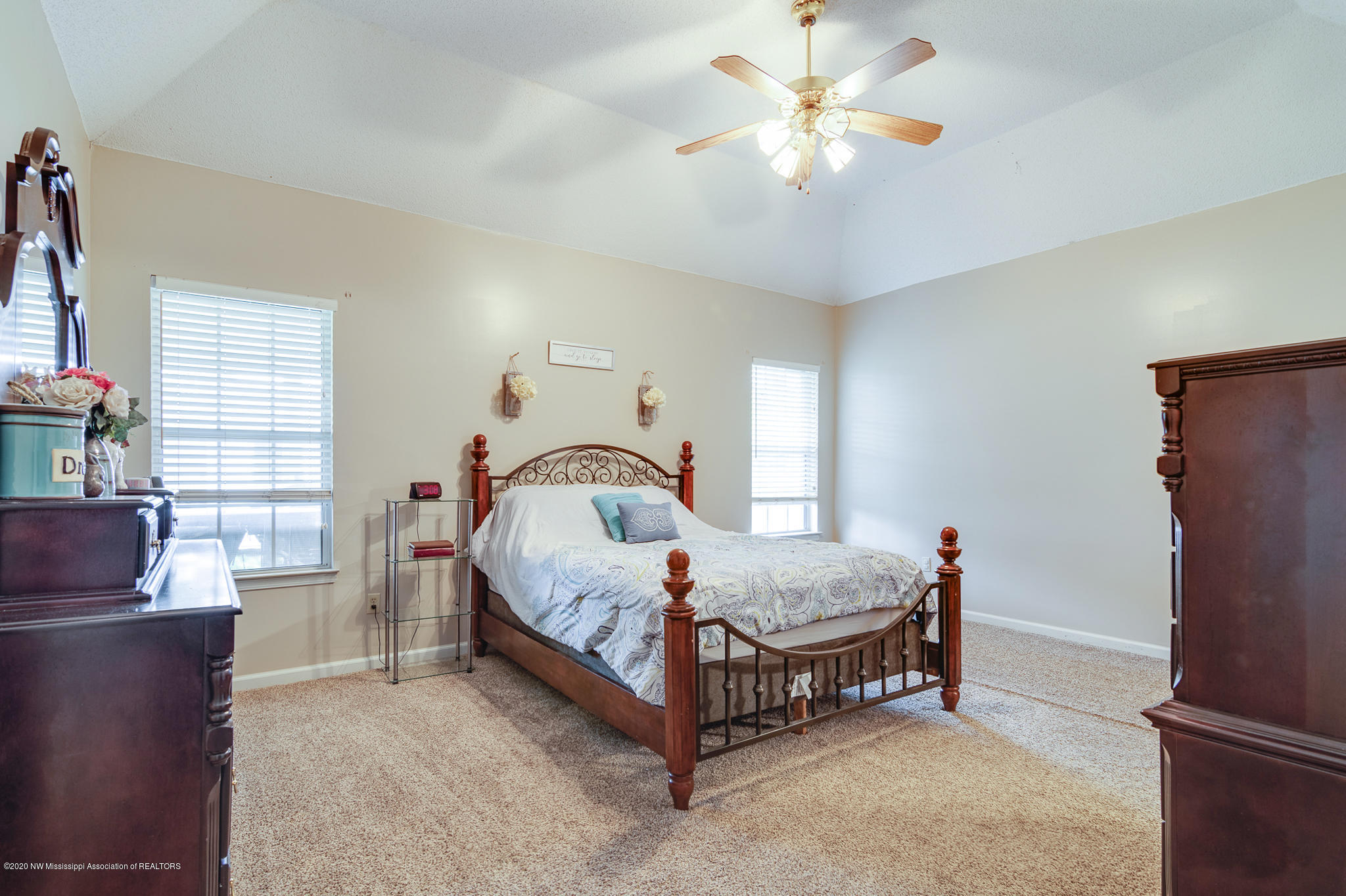 2183 Heather Ridge Southaven, MS 38672 - Photo 17 of 34 2183 Heather Ridge-27