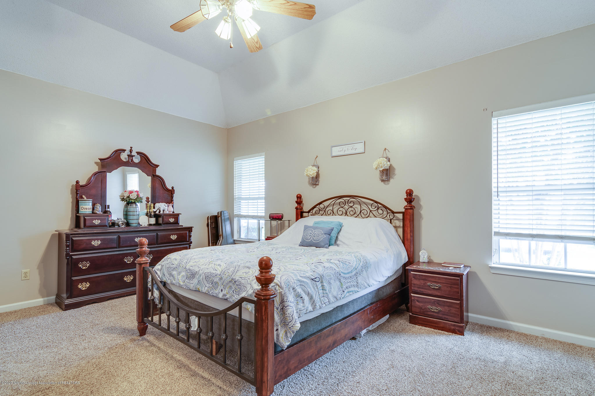 2183 Heather Ridge Southaven, MS 38672 - Photo 18 of 34 2183 Heather Ridge-28
