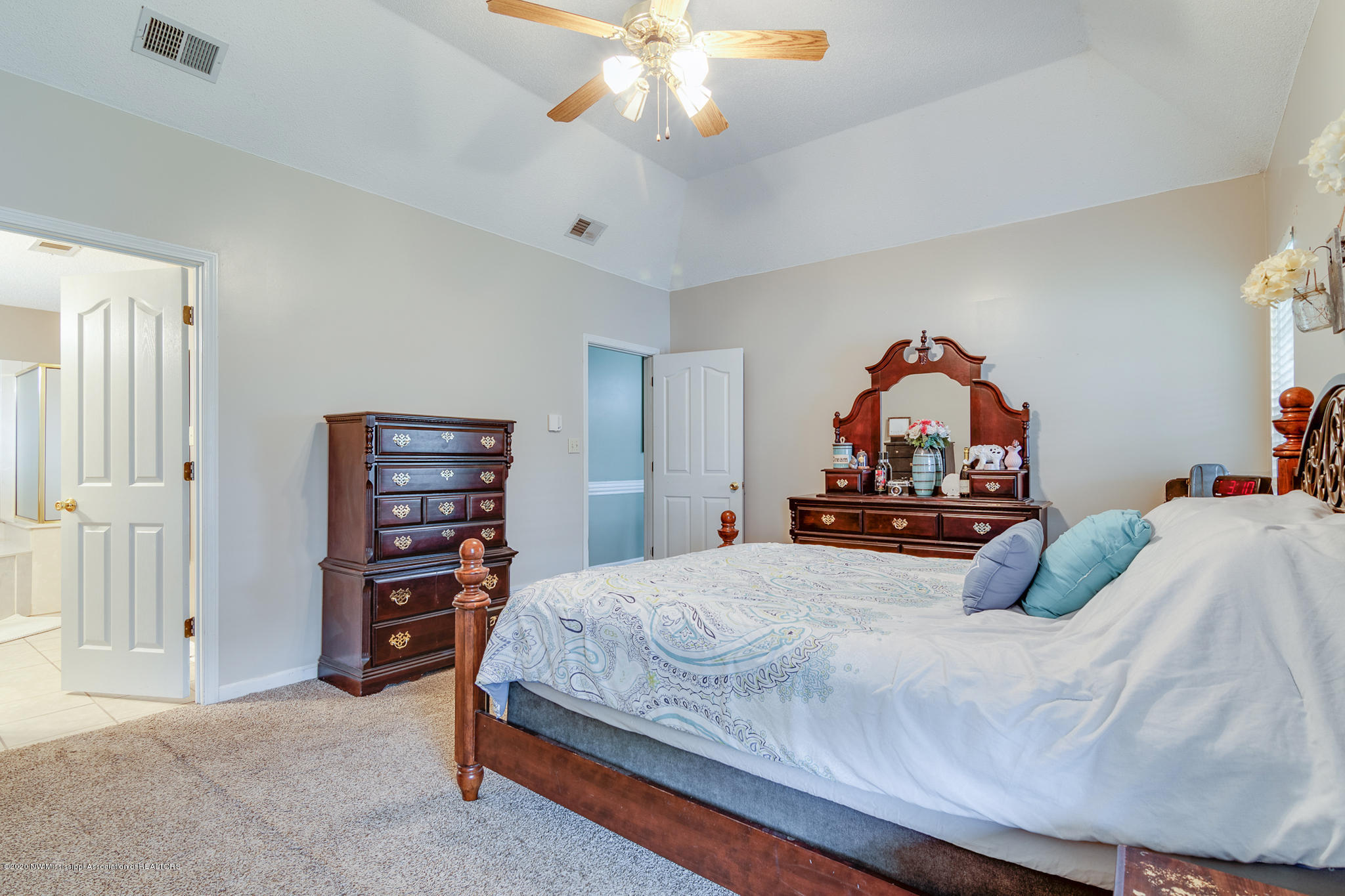 2183 Heather Ridge Southaven, MS 38672 - Photo 19 of 34 2183 Heather Ridge-29