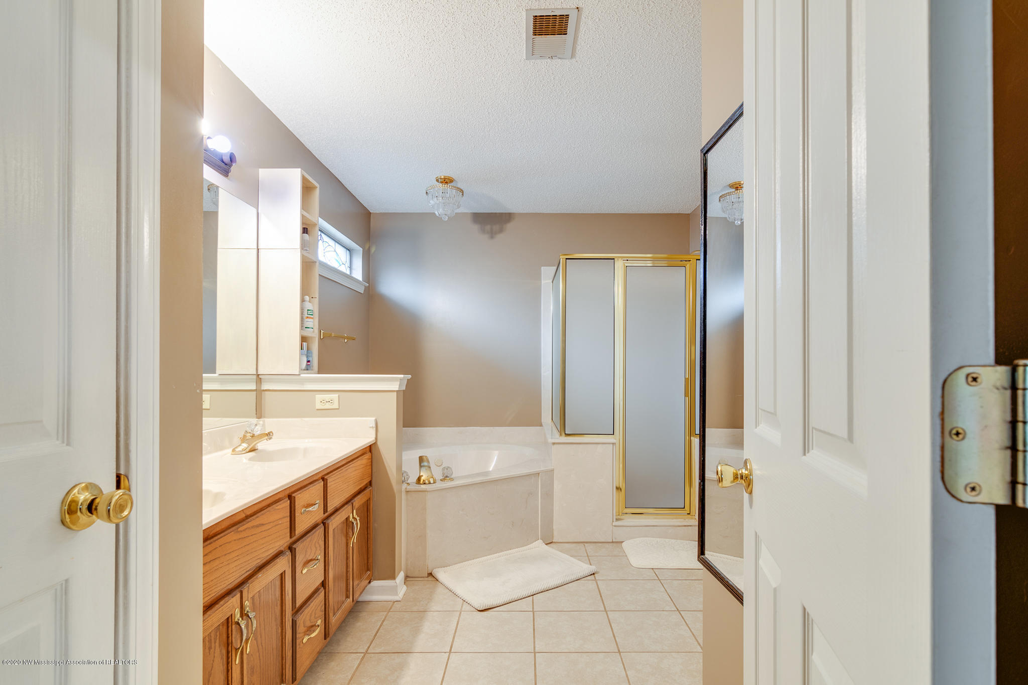 2183 Heather Ridge Southaven, MS 38672 - Photo 20 of 34 2183 Heather Ridge-30