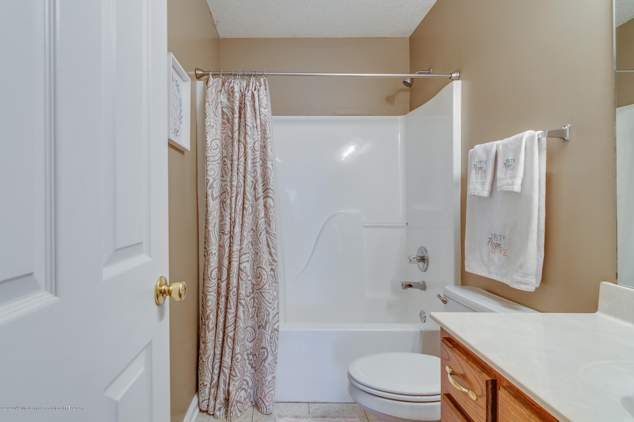 2183 Heather Ridge Southaven, MS 38672 - Photo 27 of 34 2183 Heather Ridge-8