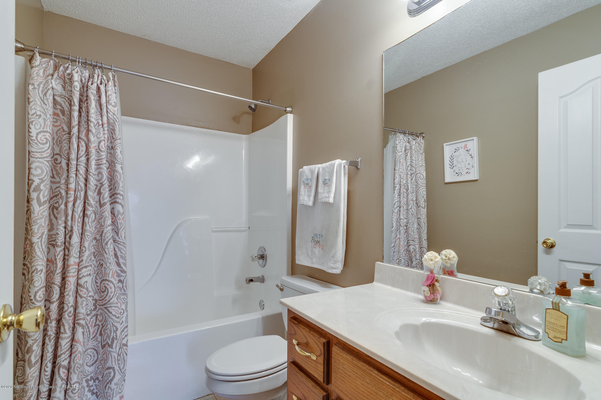 2183 Heather Ridge Southaven, MS 38672 - Photo 28 of 34 2183 Heather Ridge-9
