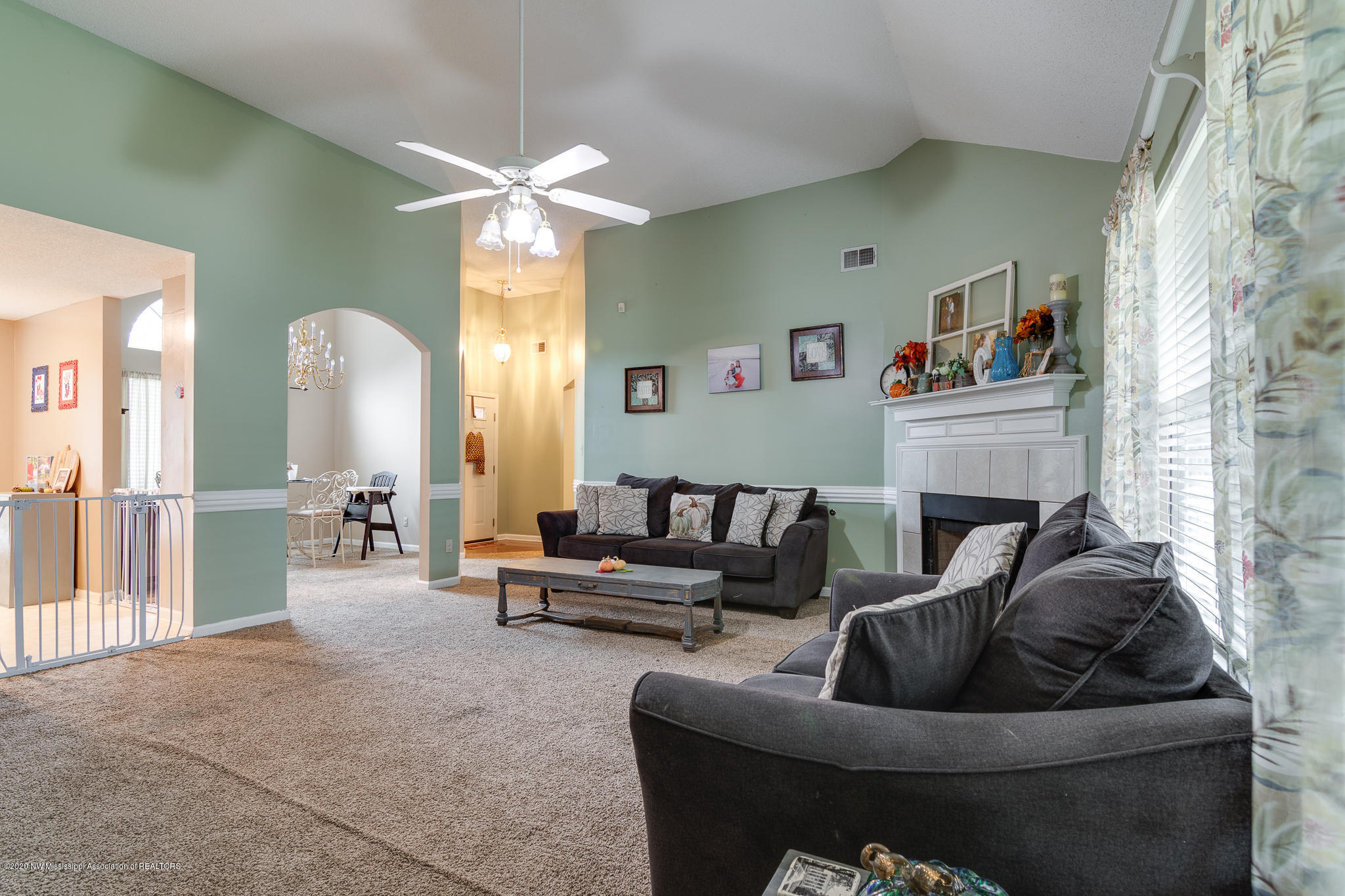2183 Heather Ridge Southaven, MS 38672 - Photo 8 of 34 2183 Heather Ridge-26