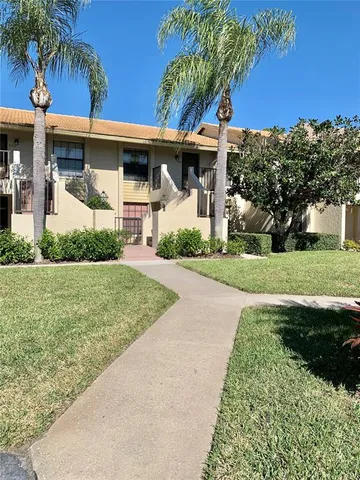 $3,400 | 4546 Weybridge, Unit 39, Sarasota, FL 34235