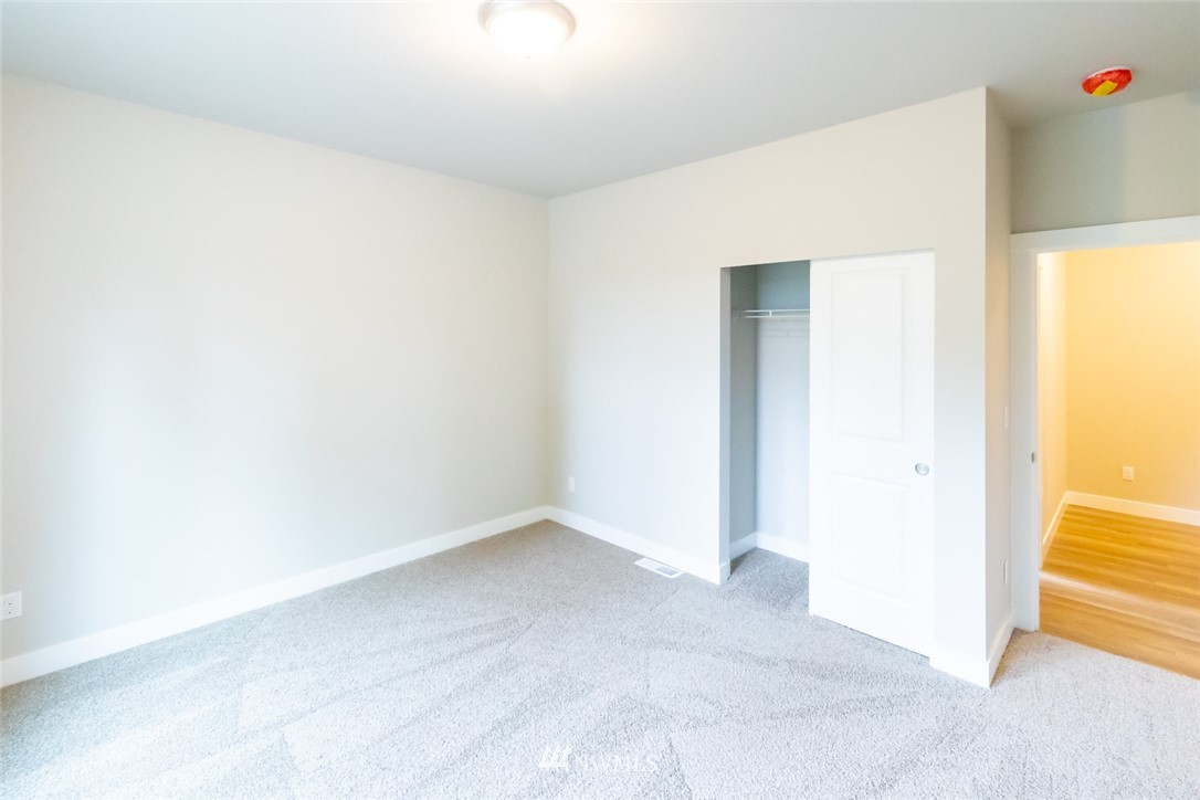 11422 Vail Road Southeast Yelm, WA 98597 - Photo 15 of 24 Gallery Image 15