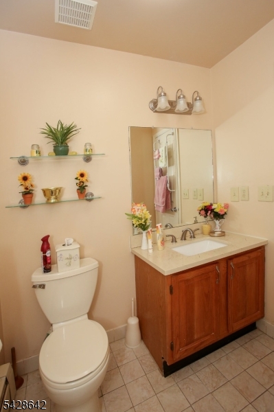 90 Frogtown Road Dover, NJ 07801 - Photo 19 of 32