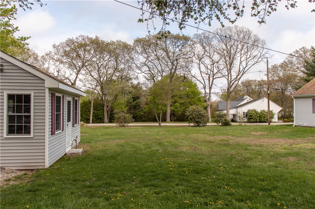 87 Woody Hill Road Westerly, RI 02808 - Photo 10 of 28 Gallery Image 10