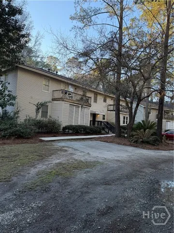 $1,500 | 9 Cromwell Place, Savannah, GA 31410
