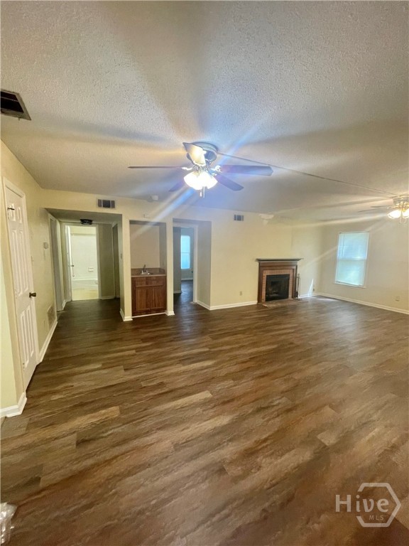 9 Cromwell Place Savannah, GA 31410 - Photo 3 of 11