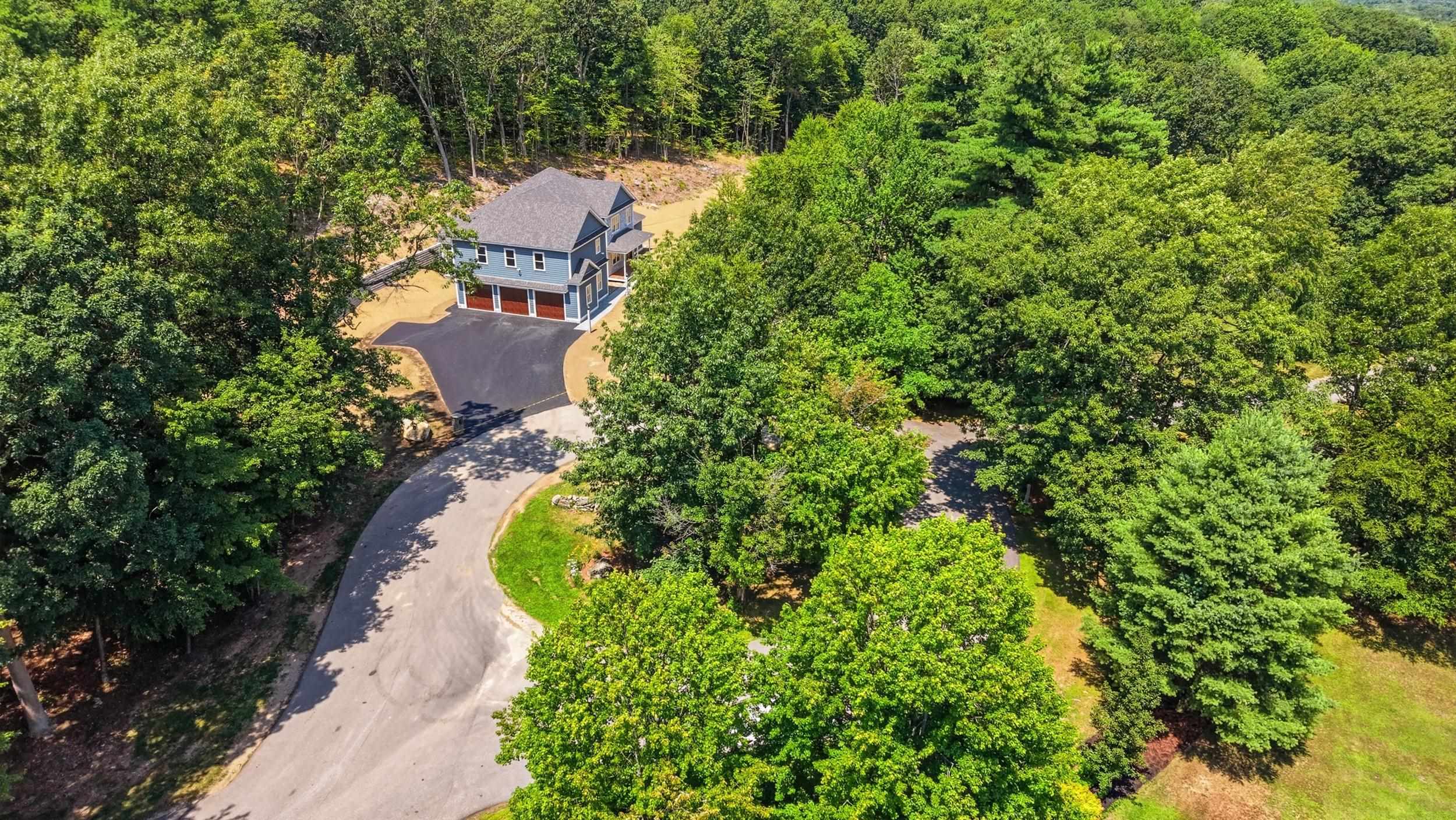6 Eastview Road Derry, NH 03038 - Photo 1 of 59 Gallery Image 1