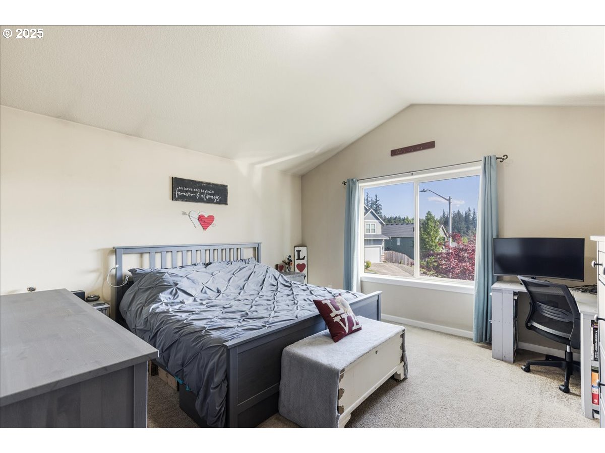 750 Northeast Cascadia Ridge Drive Estacada, OR 97023 - Photo 14 of 28 Bedroom