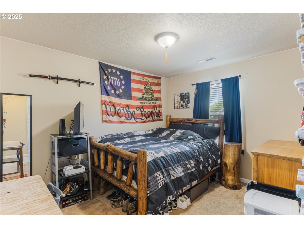 750 Northeast Cascadia Ridge Drive Estacada, OR 97023 - Photo 19 of 28 Bedroom