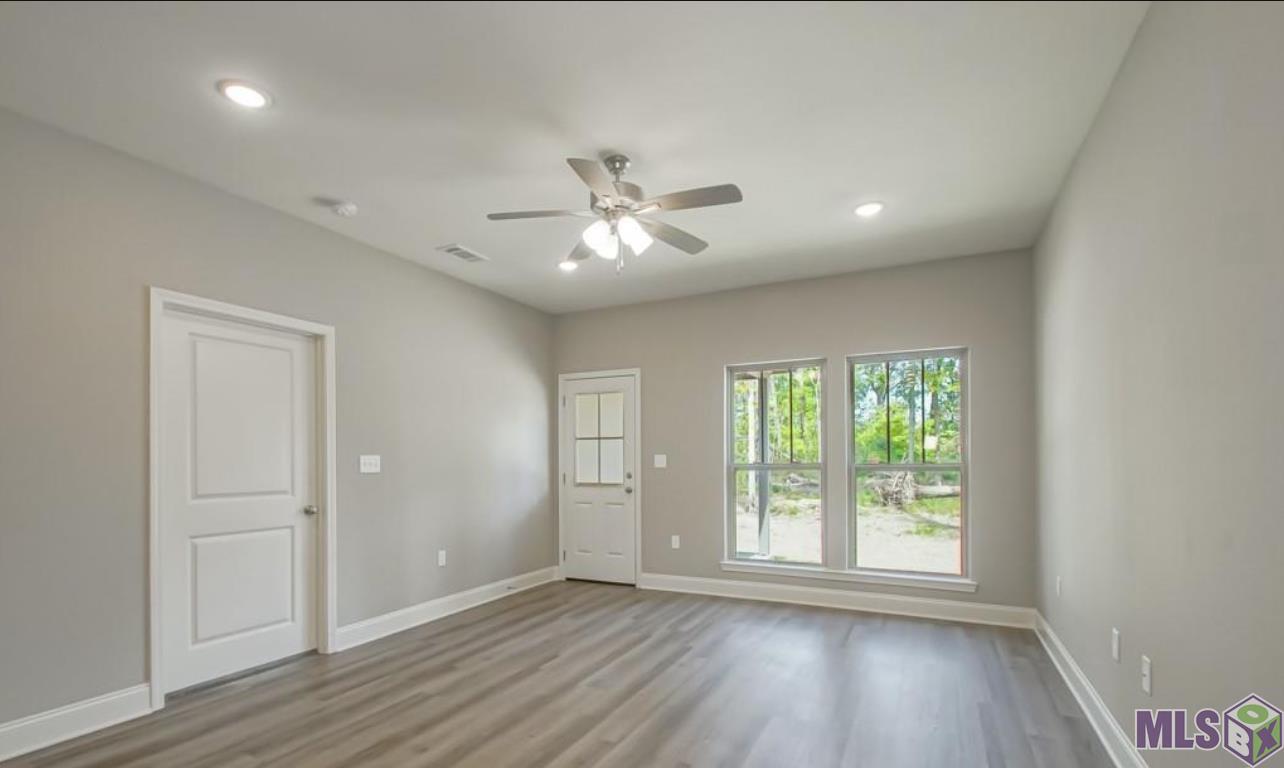 19905 Grantham Road, Unit A & B Livingston, LA 70754 - Photo 5 of 15 Gallery Image 5