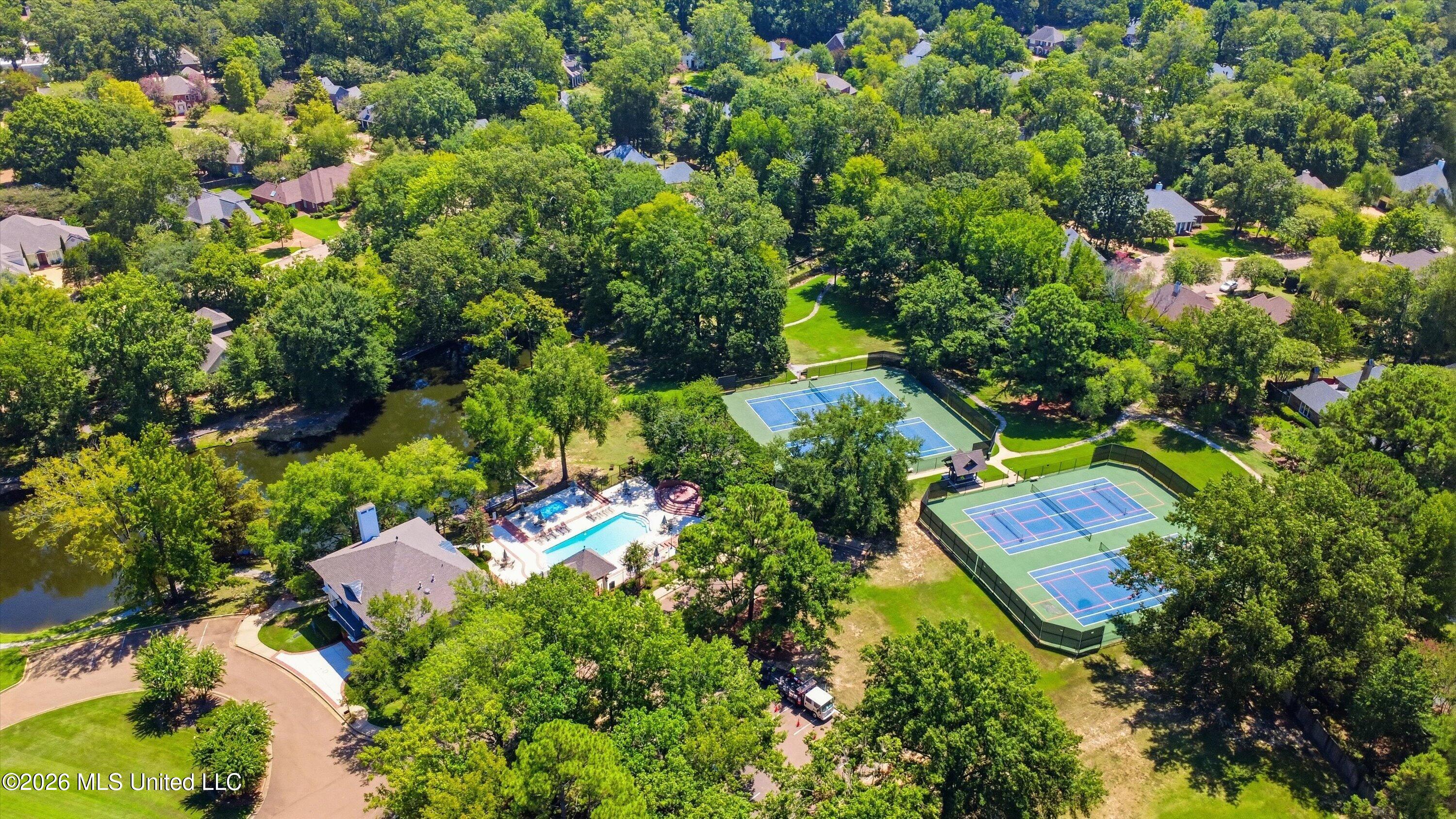 303 Tuscany Court Ridgeland, MS 39157 - Photo 45 of 47 49-303_Tuscany_Court_Drone2_001