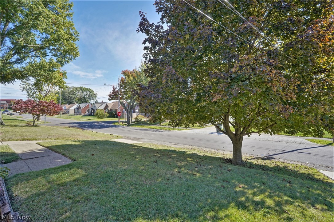 3009 14th Street Northwest Canton, OH 44708 - Photo 10 of 31 Gallery Image 10