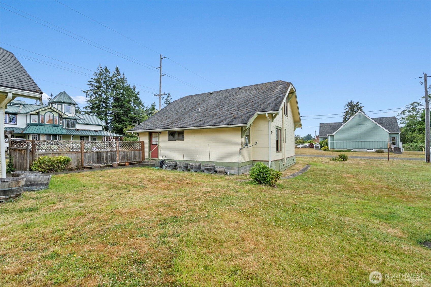 802 May Street Raymond, WA 98577 - Photo 23 of 28 Gallery Image 23