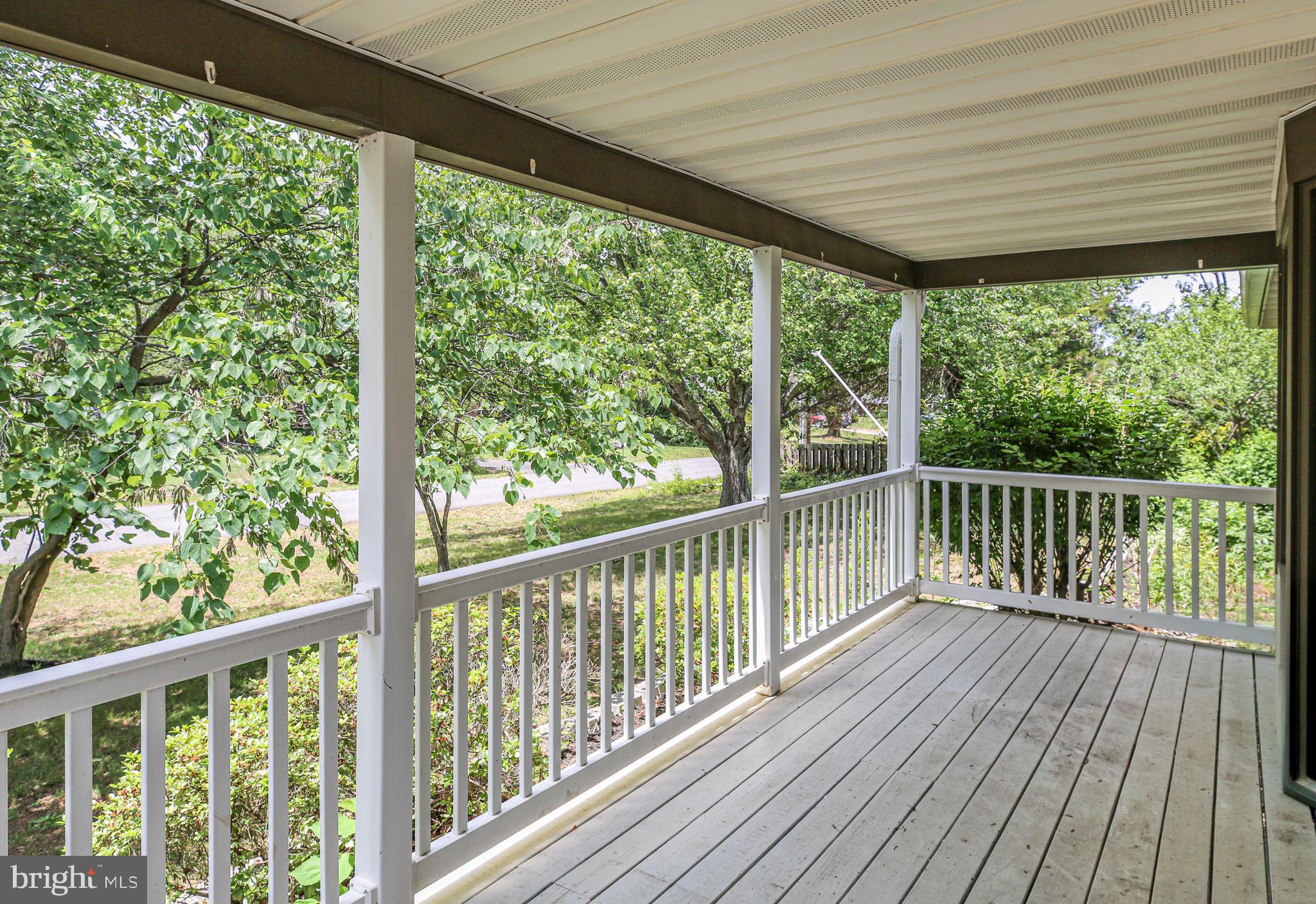 808 Cresthill Road Fredericksburg, VA 22405 - Photo 4 of 49
