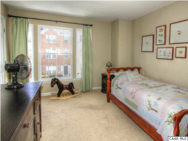 712 Rainier Road Charlottesville, VA 22903 - Photo 21 of 25 Gallery Image 21