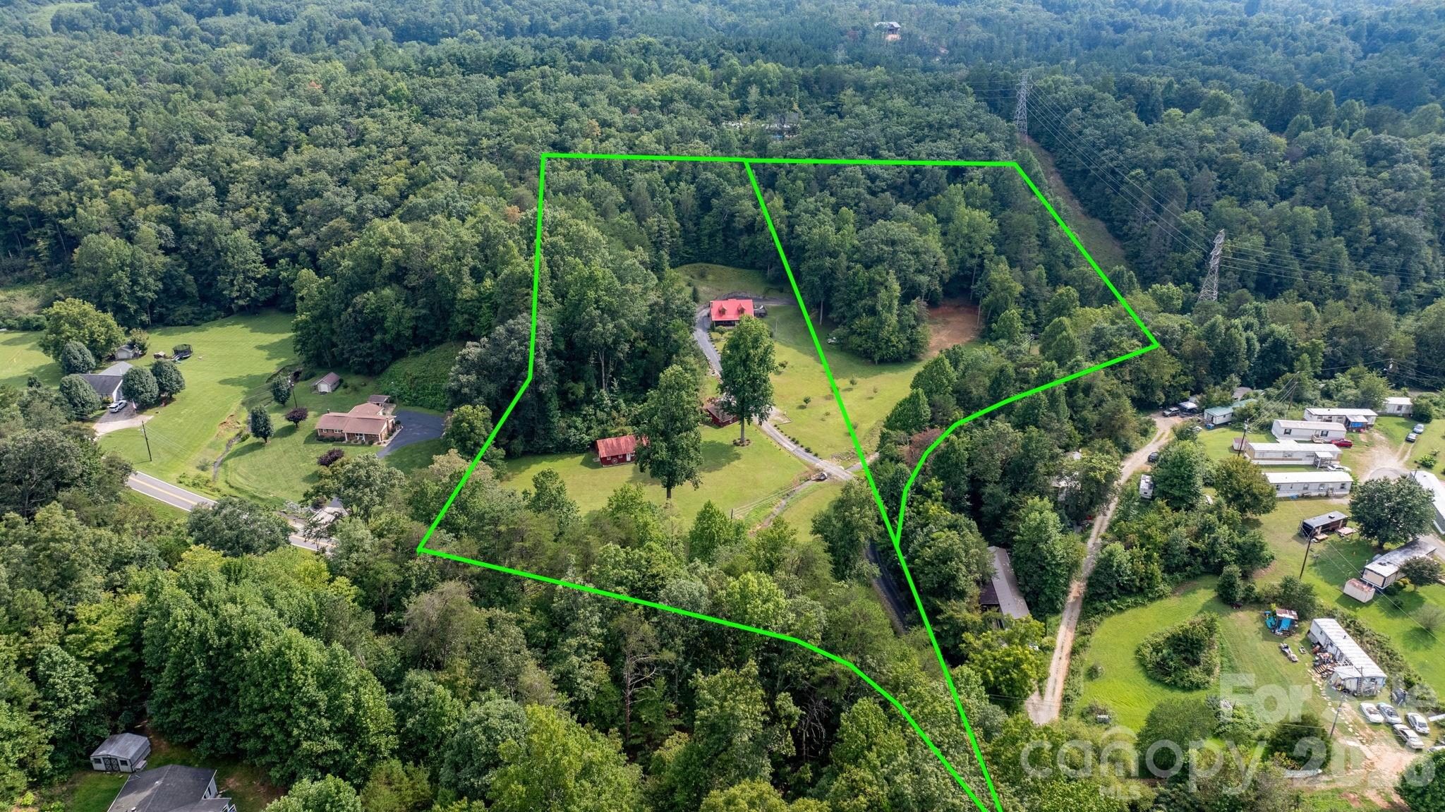 100 Goose Creek Road Marion, NC 28752 - Photo 5 of 45 Gallery Image 5