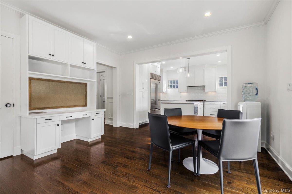 40 Wainwright Street Rye, NY 10580 - Photo 10 of 38 Built-in desk & door to patio