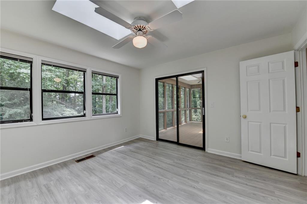 421 Oakleaf Trail Suwanee, GA 30024 - Photo 20 of 46
