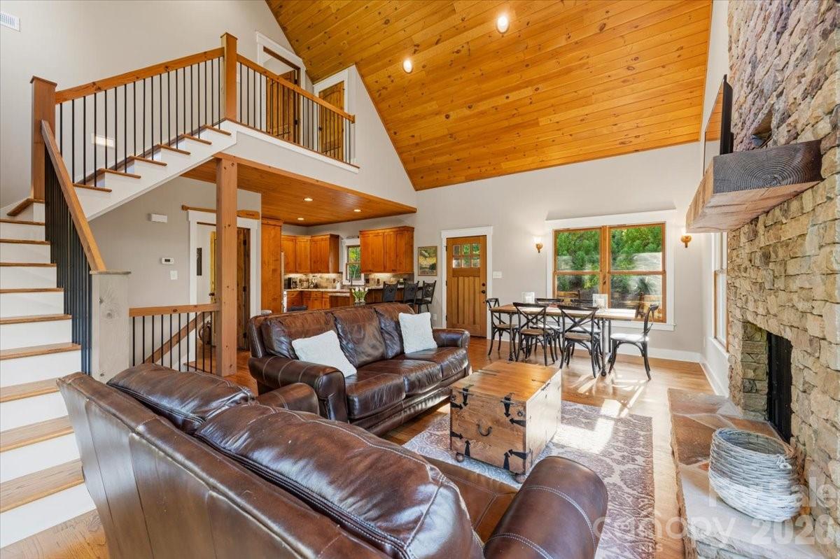 5021 Little Acre Road Nebo, NC 28761 - Photo 4 of 39
