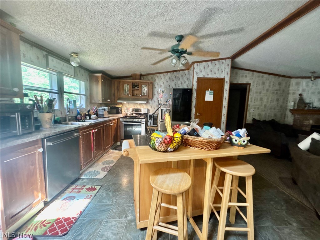 9231 Horn Road Windham, OH 44288 - Photo 5 of 44 Gallery Image 5