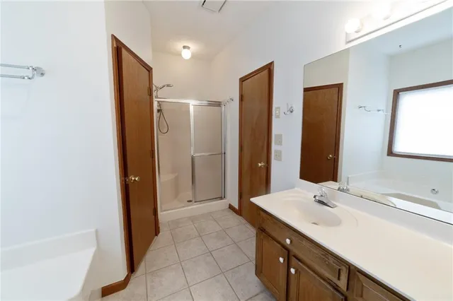 $2,400 | 487 Ravinia Way, Lawrenceville, GA 30044