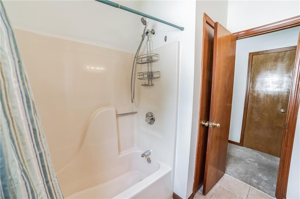 487 Ravinia Way Lawrenceville, GA 30044 - Photo 15 of 36