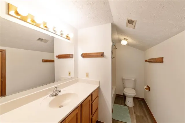 $2,400 | 487 Ravinia Way, Lawrenceville, GA 30044