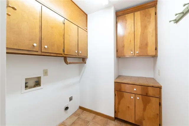 $2,400 | 487 Ravinia Way, Lawrenceville, GA 30044