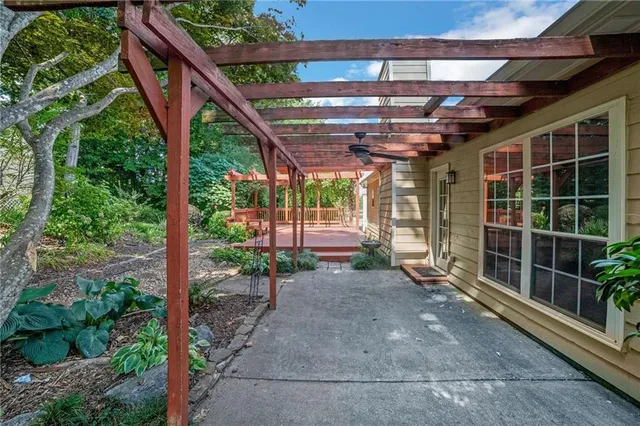 $2,400 | 487 Ravinia Way, Lawrenceville, GA 30044