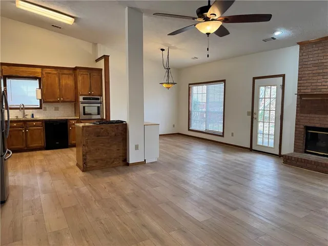 $2,400 | 487 Ravinia Way, Lawrenceville, GA 30044