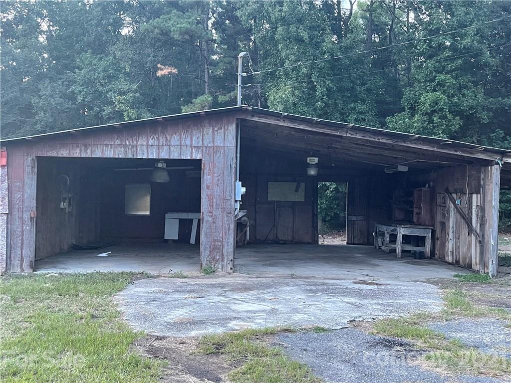 5302 Baxter Kennington Road Kershaw, SC 29067 - Photo 3 of 25 Gallery Image 3