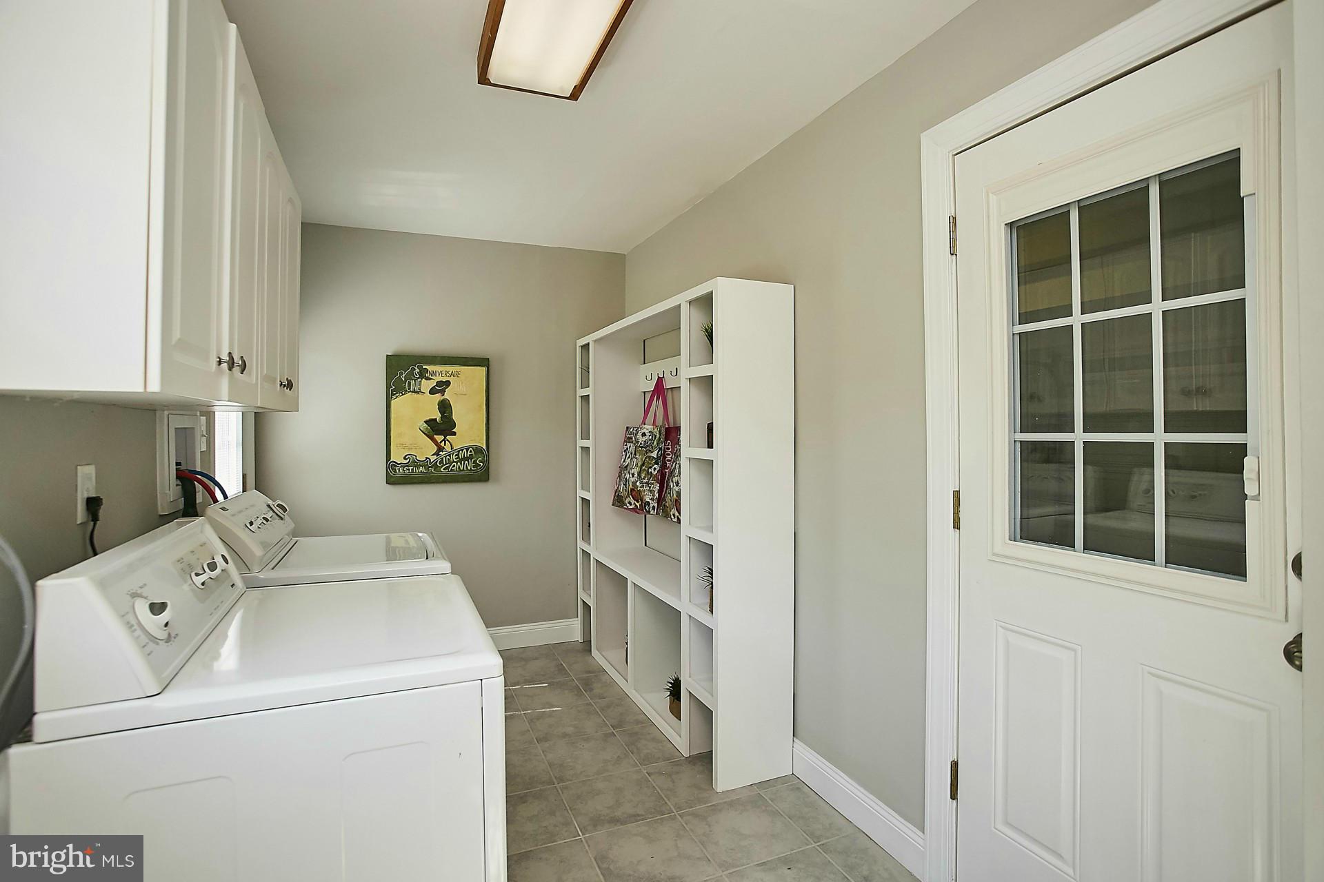 8223 Riding Ridge Place McLean, VA 22102 - Photo 11 of 30 Interior (General)