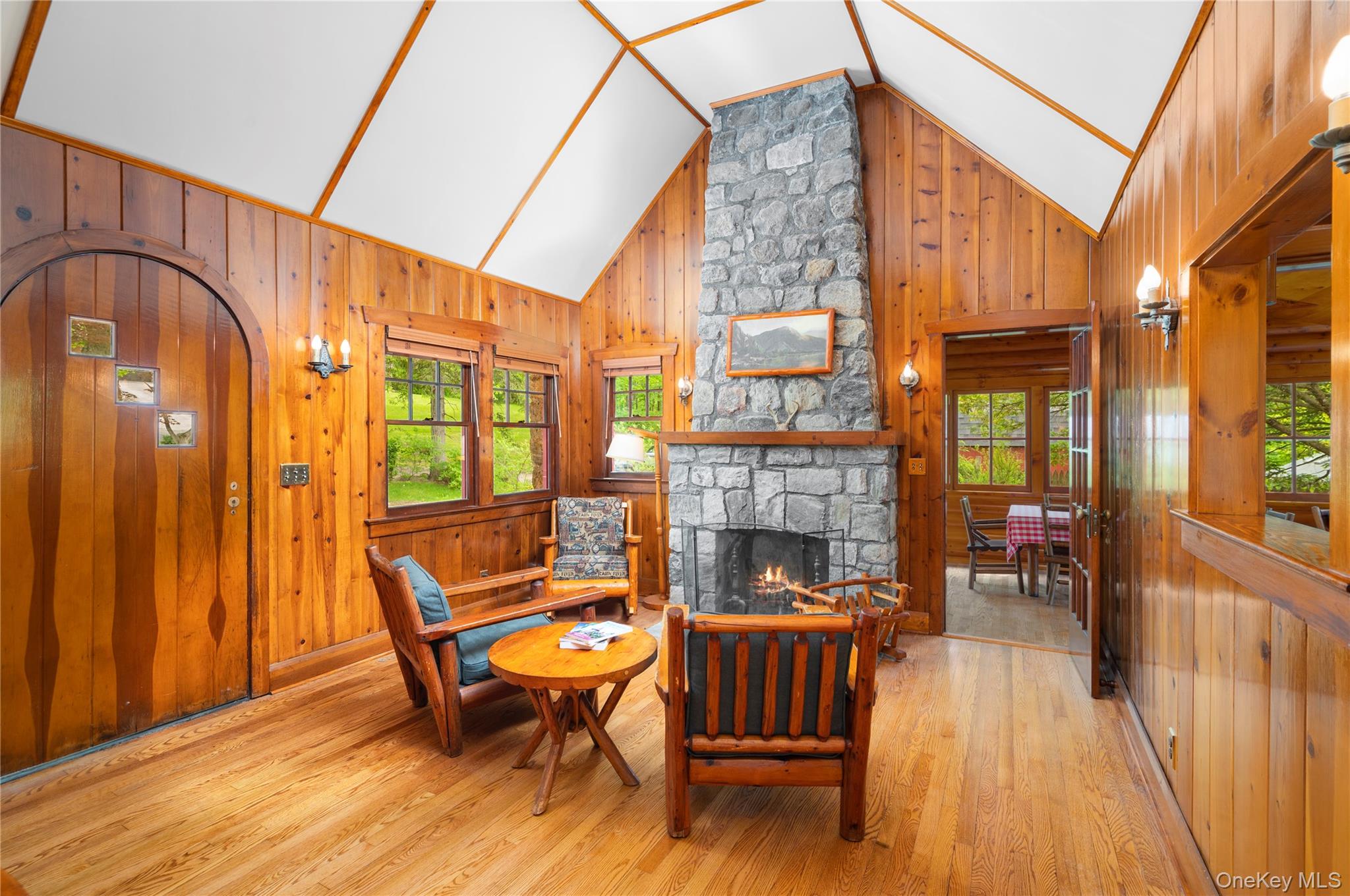 16 Locust Drive Cold Spring, NY 10516 - Photo 6 of 50 Living Room