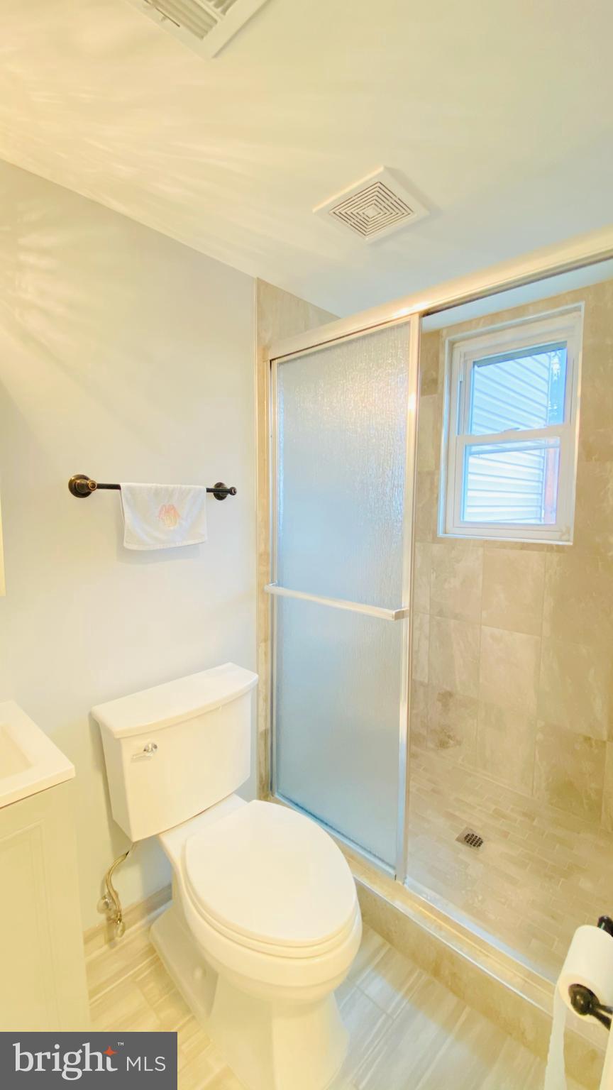 6210 Tyner Street Springfield, VA 22152 - Photo 15 of 41 Gallery Image 15