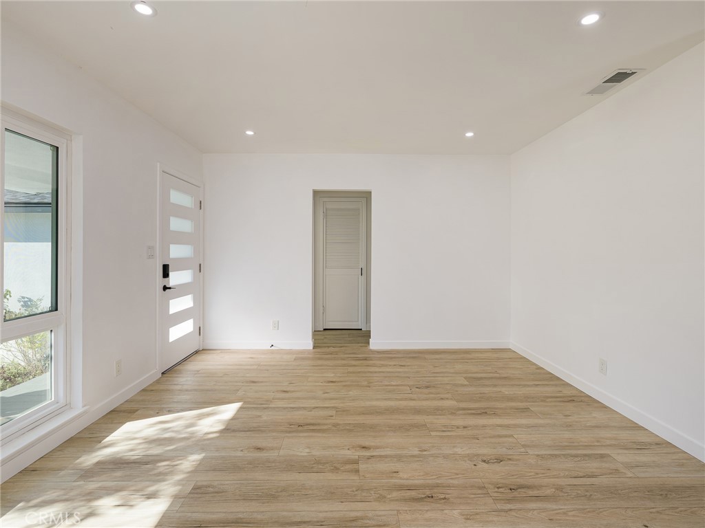 2905 Spreckels Court Redondo Beach, CA 90278 - Photo 6 of 27