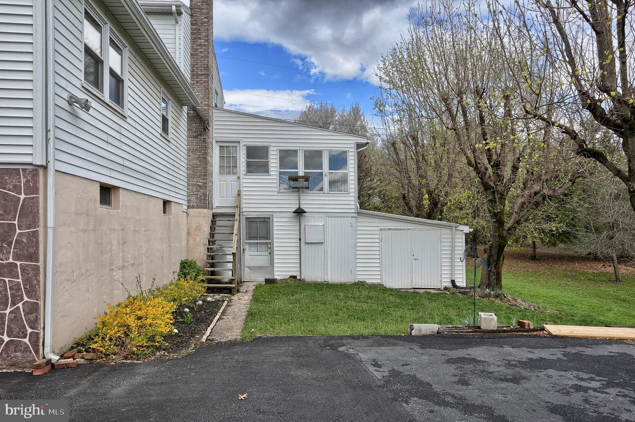 6010 Devonshire Heights Road Harrisburg, PA 17112 - Photo 31 of 35 Gallery Image 31
