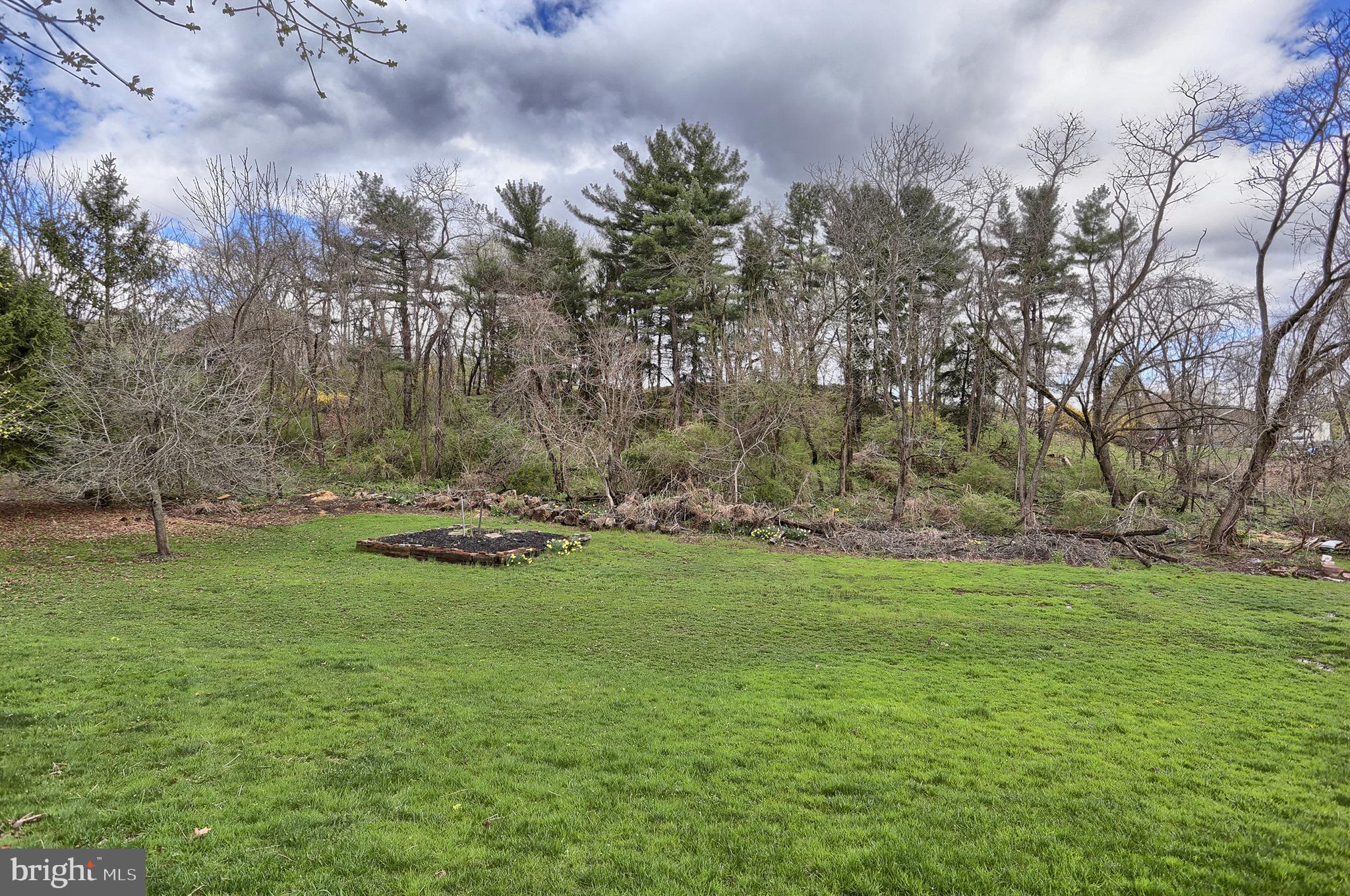 6010 Devonshire Heights Road Harrisburg, PA 17112 - Photo 32 of 35 Gallery Image 32