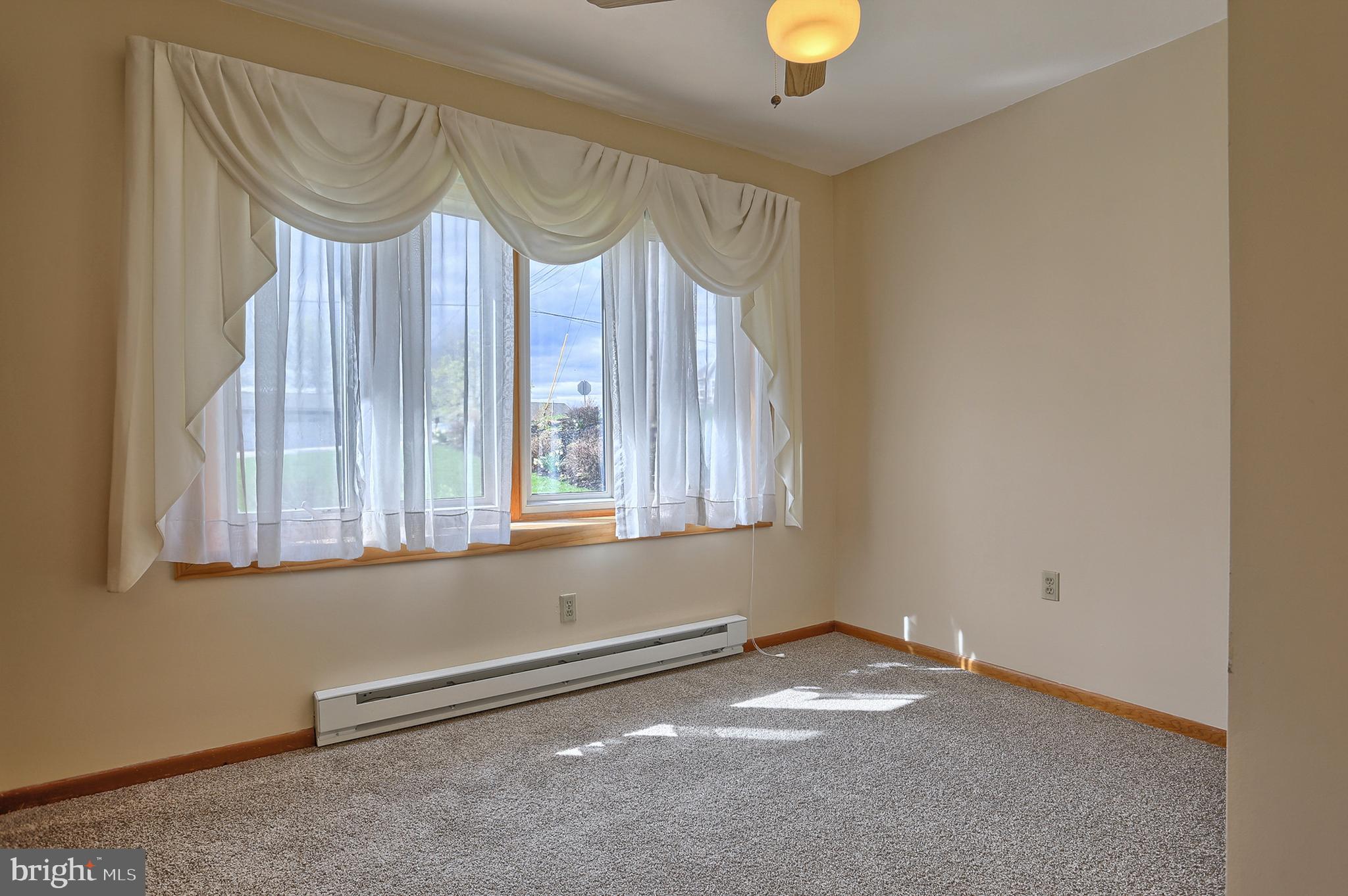 6010 Devonshire Heights Road Harrisburg, PA 17112 - Photo 5 of 35 Gallery Image 5