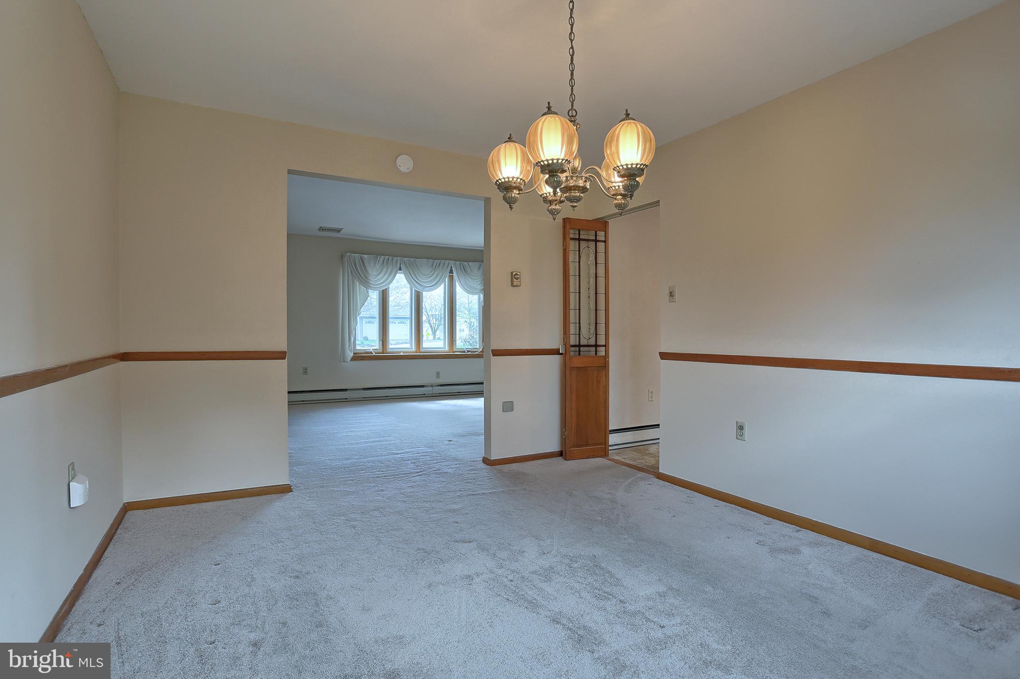 6010 Devonshire Heights Road Harrisburg, PA 17112 - Photo 8 of 35 Gallery Image 8