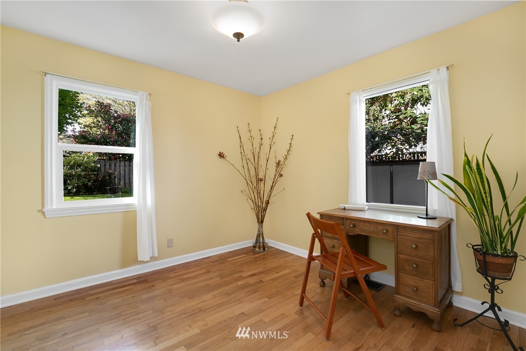 3907 Southwest Portland Street Seattle, WA 98136 - Photo 16 of 25 Gallery Image 16