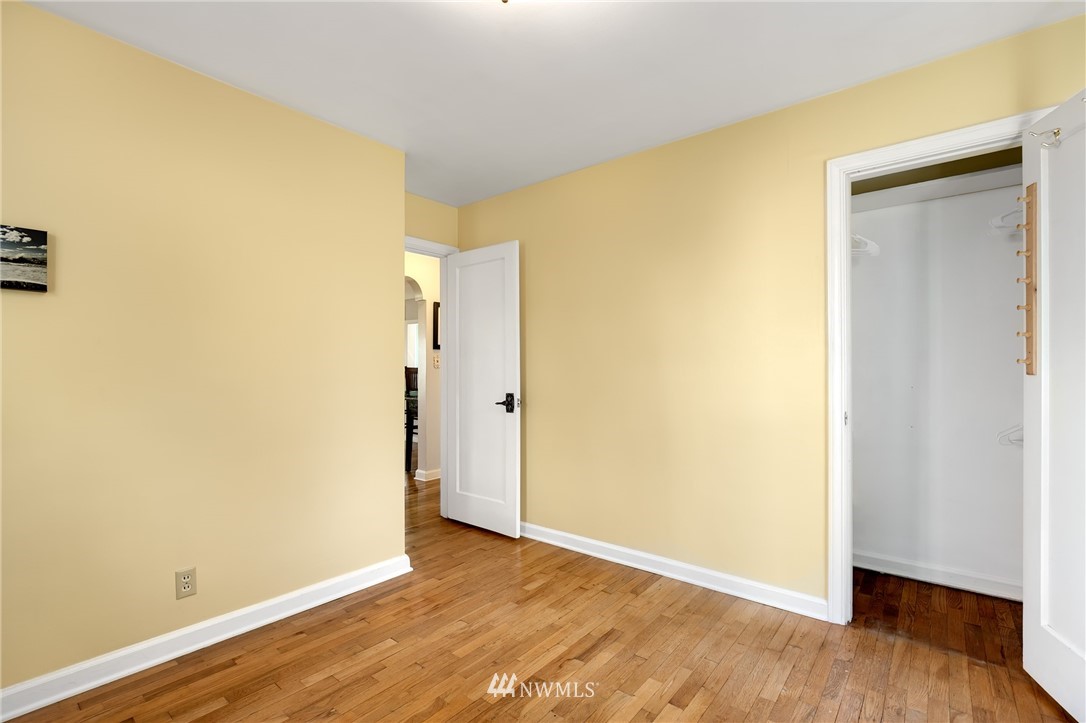 3907 Southwest Portland Street Seattle, WA 98136 - Photo 17 of 25 Gallery Image 17