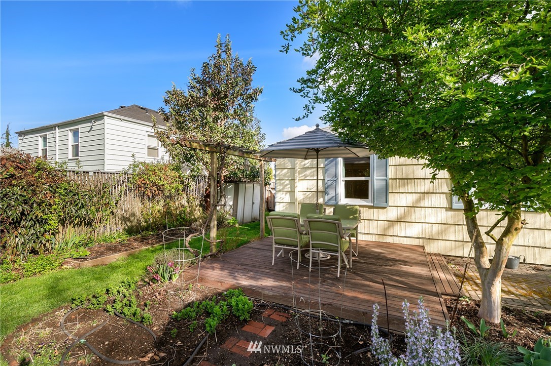 3907 Southwest Portland Street Seattle, WA 98136 - Photo 22 of 25 Gallery Image 22