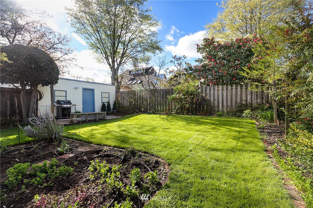 3907 Southwest Portland Street Seattle, WA 98136 - Photo 24 of 25 Gallery Image 24