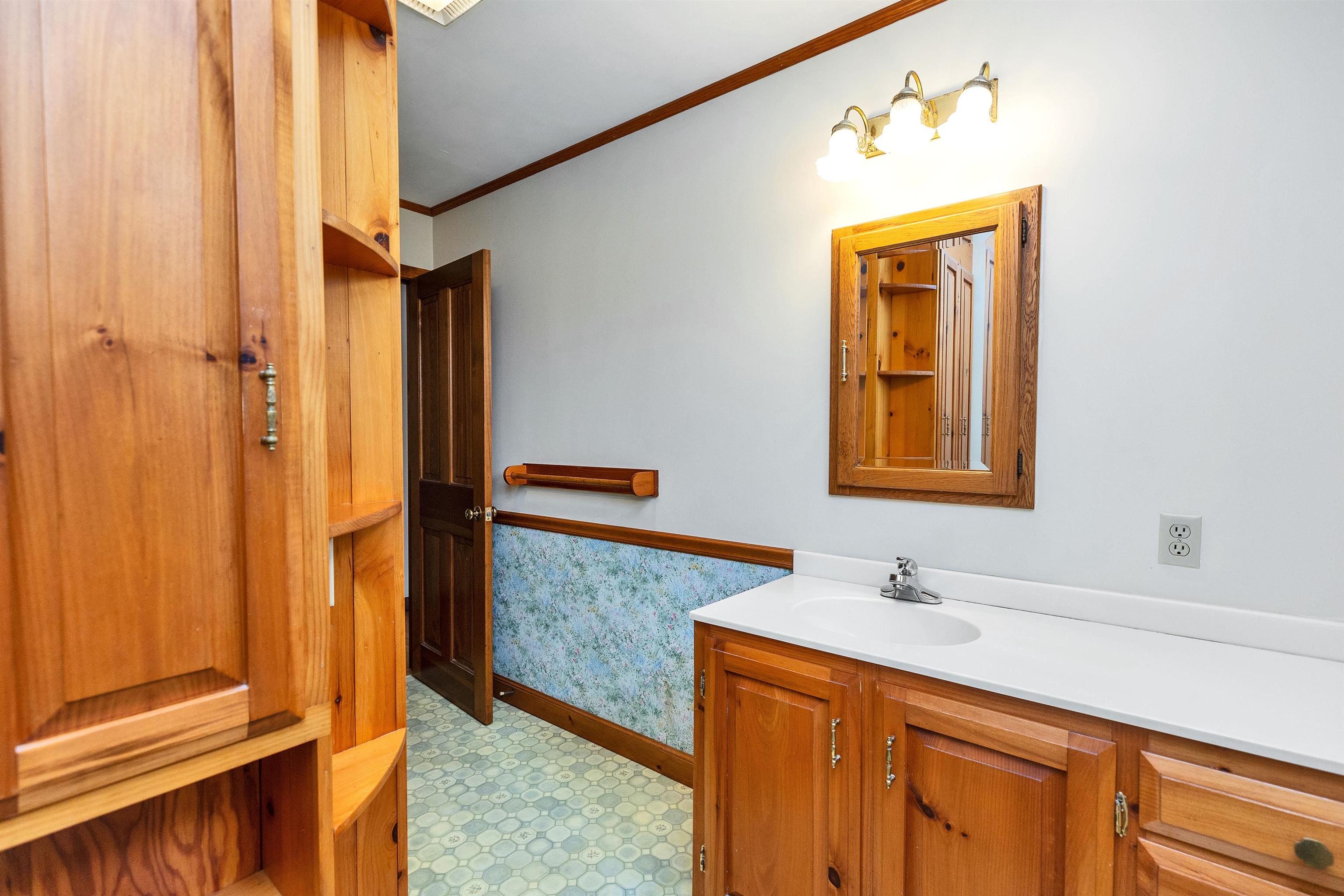 223 South Main Street Troy, NH 03465 - Photo 27 of 37