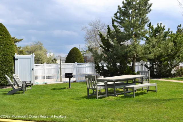 $1,600 | 310 Maryland Avenue, Unit 19B, Point Pleasant Beach, NJ 08742